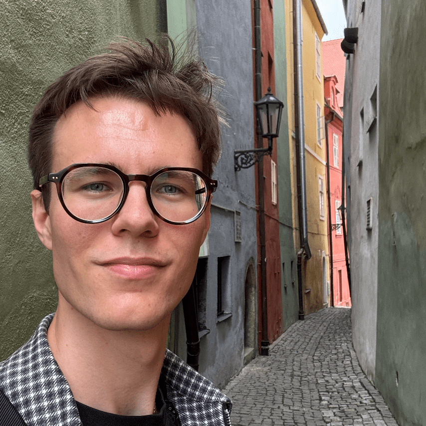 Daniel Zelenak - KI-Experte und Machine Learning Kursleiter LNU Frechen